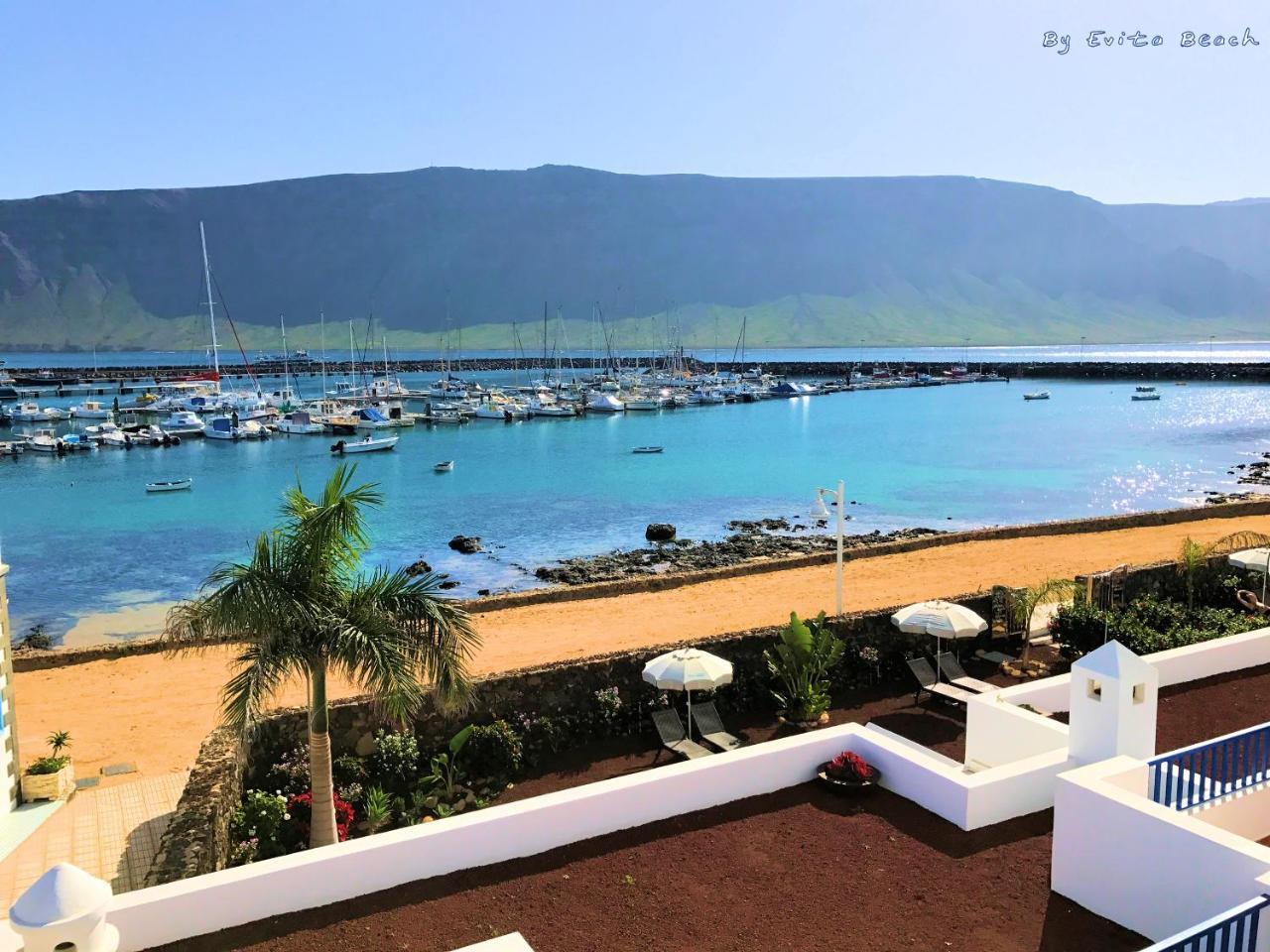 La Graciosa Camelia Beach Vistas Mar กาเลตา เด เซโบ ภายนอก รูปภาพ